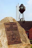 Als Aussichtsturm steht die Trischen-Rettungsbake auf dem Gel�nde der Seehundstation in n�chster N�he zum 54. Breitengrad am Friedrichskooger Hafen